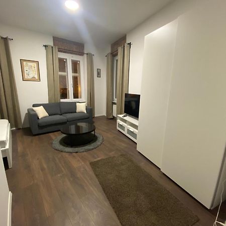 זאגרב Nokturno Accomodation מראה חיצוני תמונה