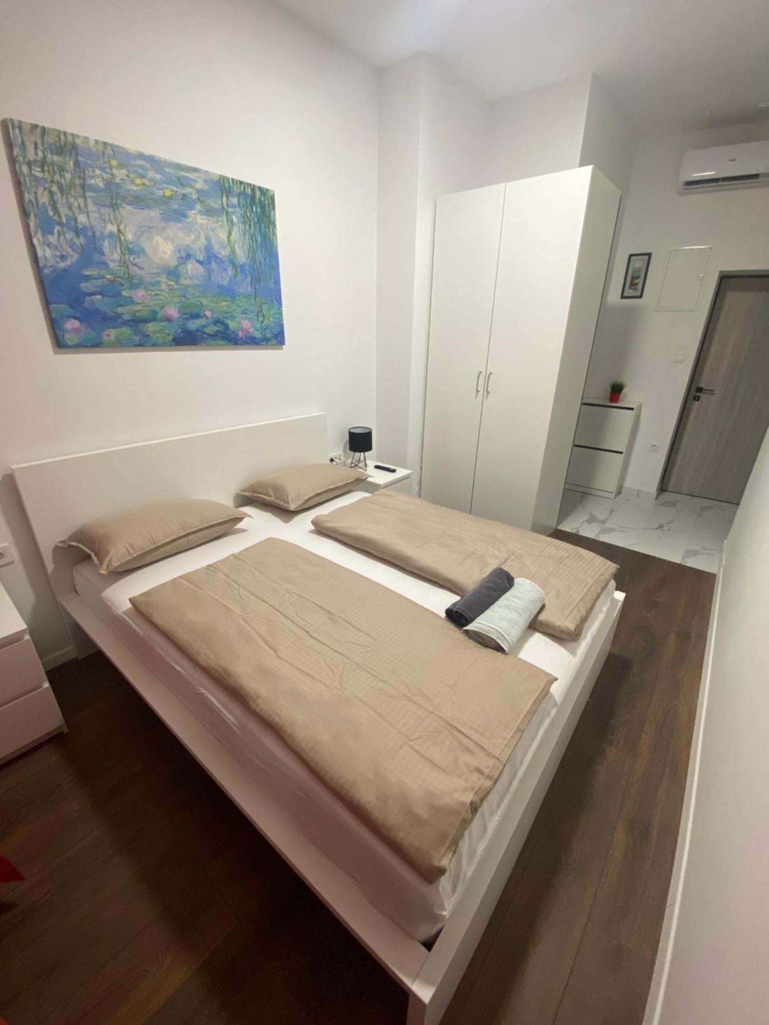 זאגרב Nokturno Accomodation מראה חיצוני תמונה